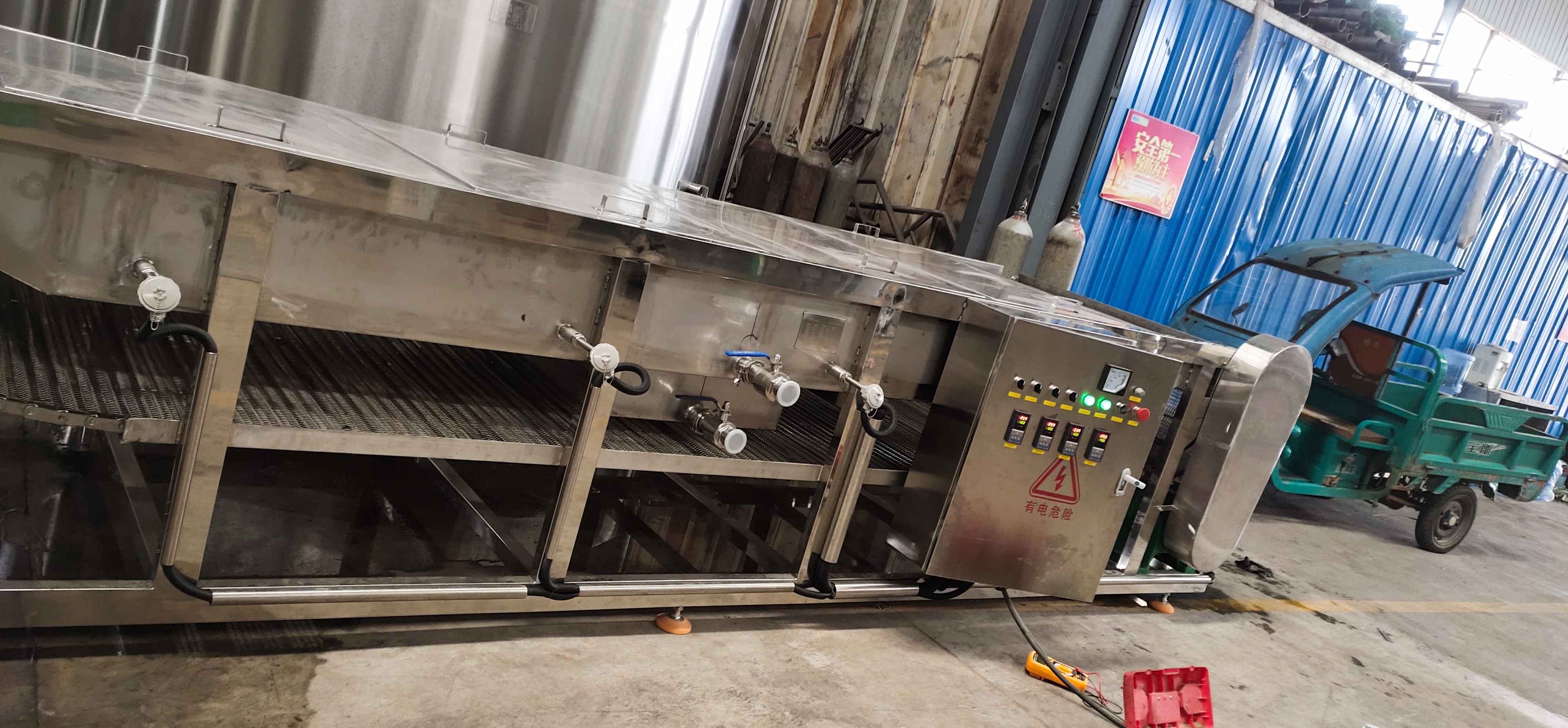 巴氏殺(sha)菌設備(bei)