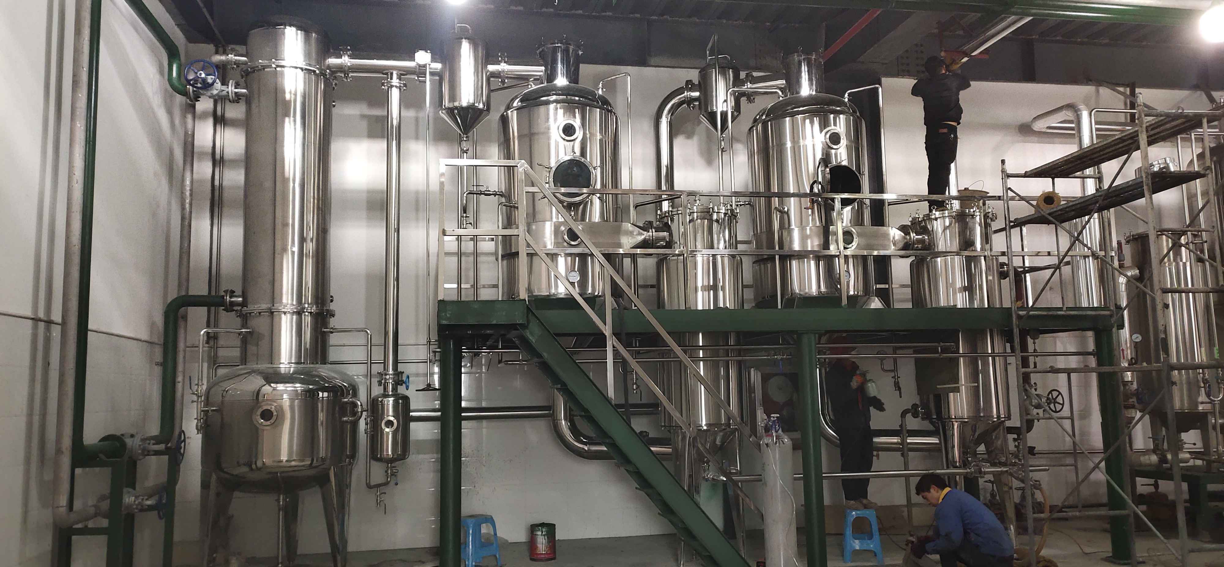 雙效外(wai)循環濃(nong)縮器